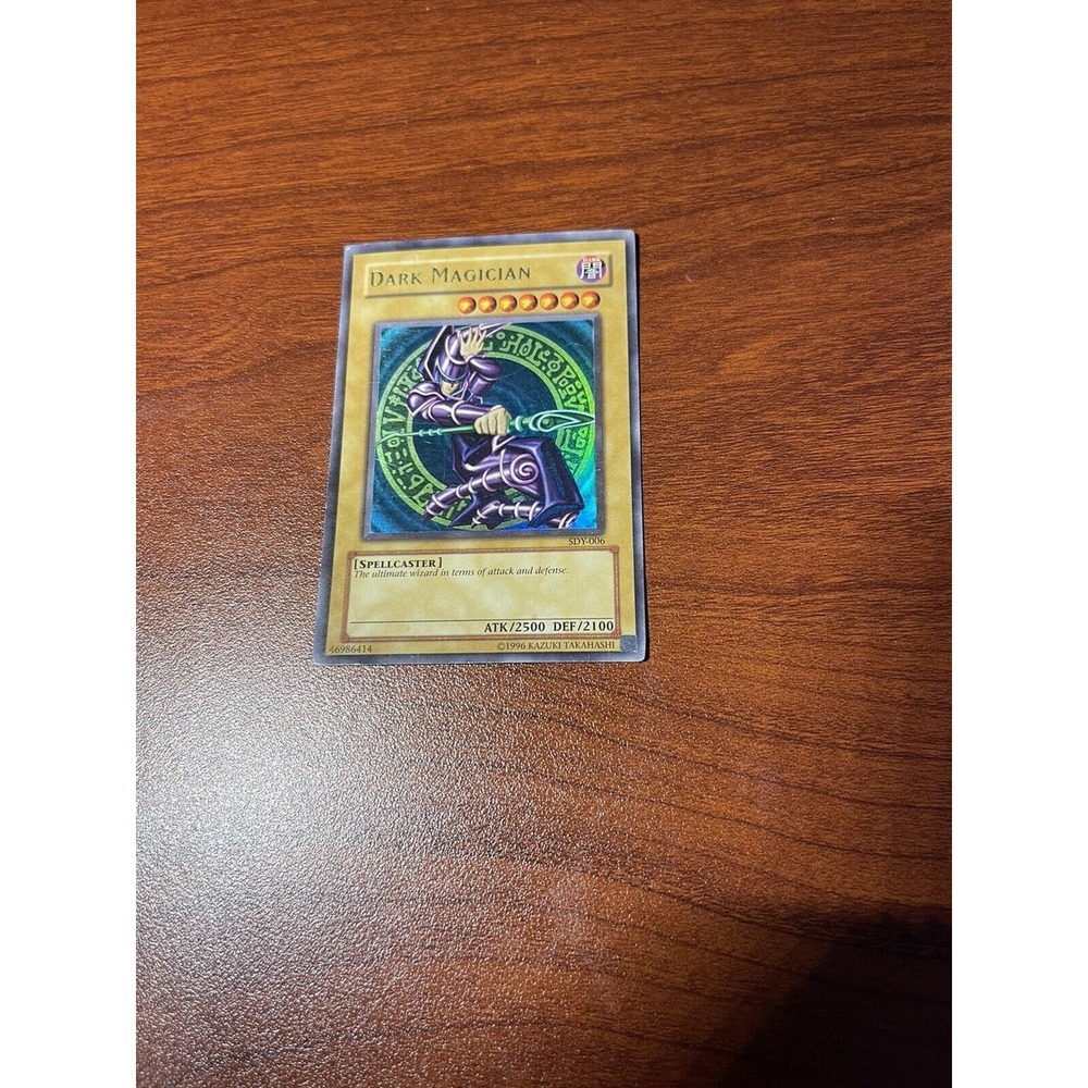 Yu-Gi-Oh! Dark Magician SDY-006 Unlimited‎ Ultra Rare  Spellcaster Holo